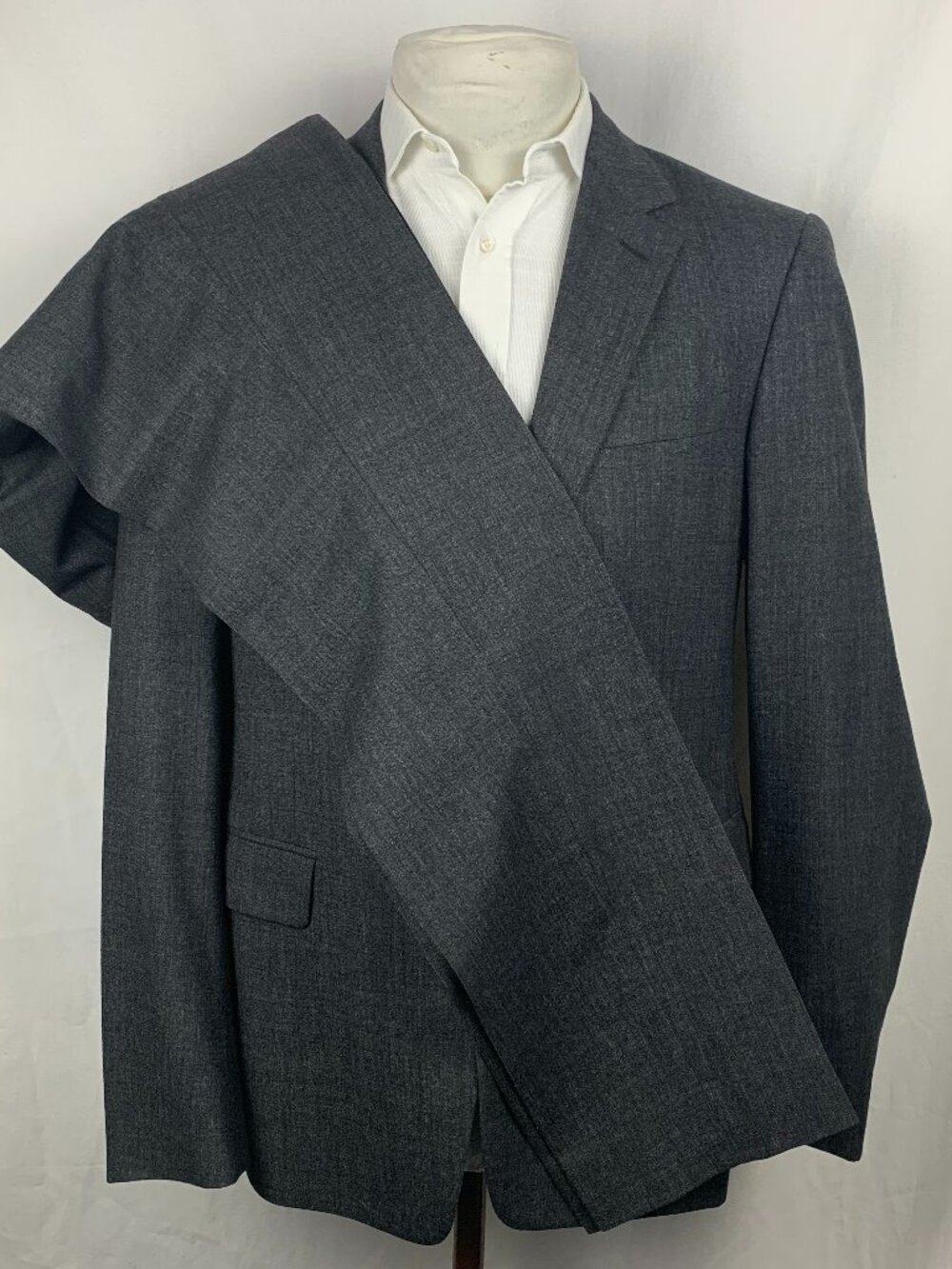 Prada Small Fit Suit 52R 42R Gray Virgin Wool Made In Italy 34x32 UAF367